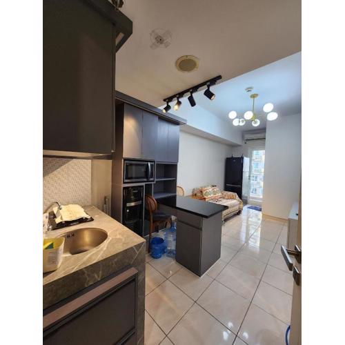 Devi's Simple Escape Pool View