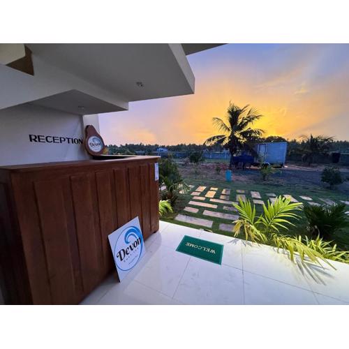 Devon Surf Inn Arugambay