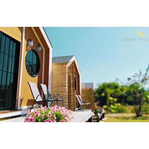 Dewy Hill ดิวอี้ ฮิลล์ เขาใหญ่ วังน้ำเขียว