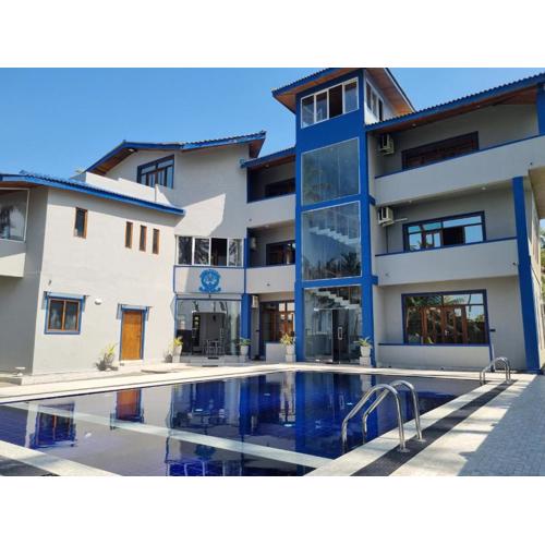 Dhammika Beach Palace