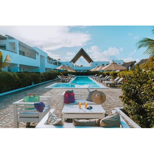 Dhow Inn Boutique Hotel