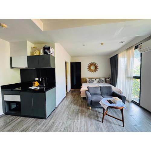 Diamond Apartment near the beach