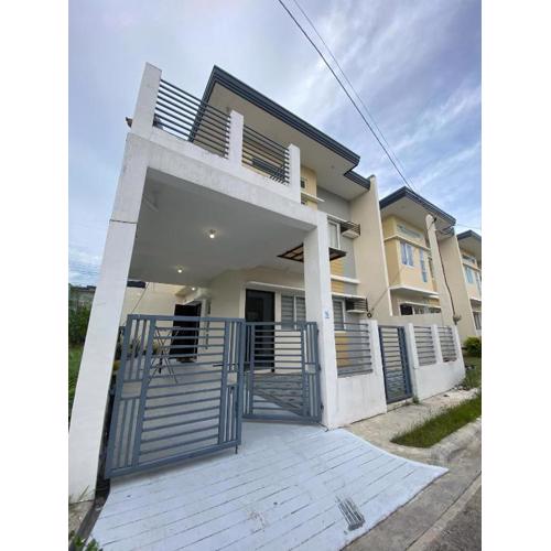 Diamond Heights A near Davao Airport