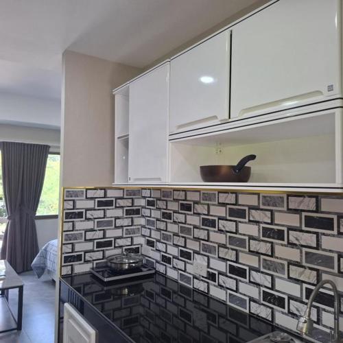 Diana Estate Condominium