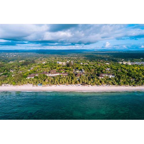Diani Reef Beach Resort & Spa - Your Beachfront Bliss Awaits