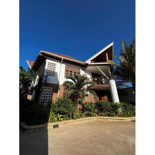 Diani Savanna Sunset Penthouse