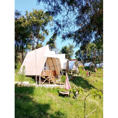 Dieng glamping syari'ah