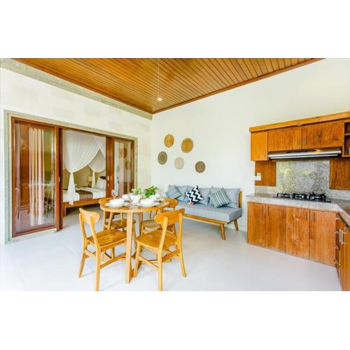 Dion Villas Berawa only 5 Minutes by scooter to Finns beach club