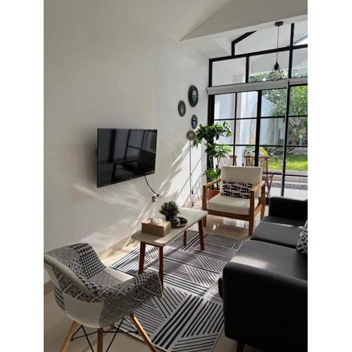 Dirumahjogja - Villa 2