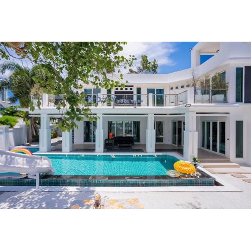 Divertida, Pool Villa