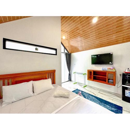 Diyanis Glamping Sekipan Tawangmangu Mitra RedDoorz