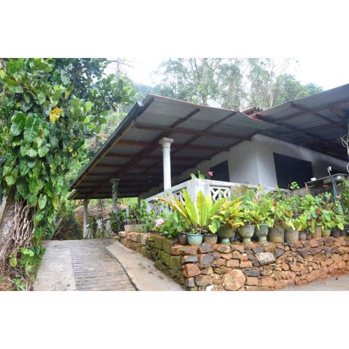 Diyathalawa Chandrika Villa