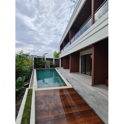 DKD ROOM Pererenan Canggu