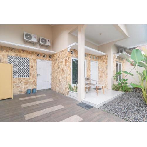 D'Minggiran by Plesirhatiyogya