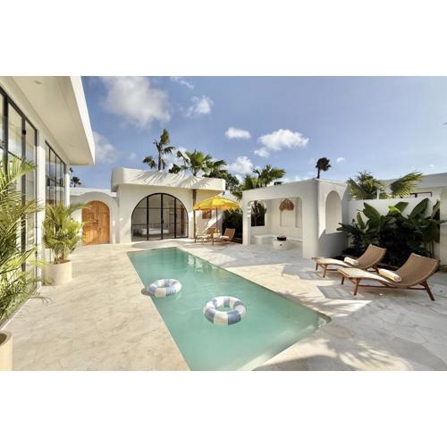 Dolce x The Young Villas