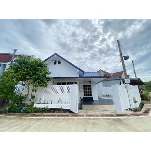 Dollar Betong homestay