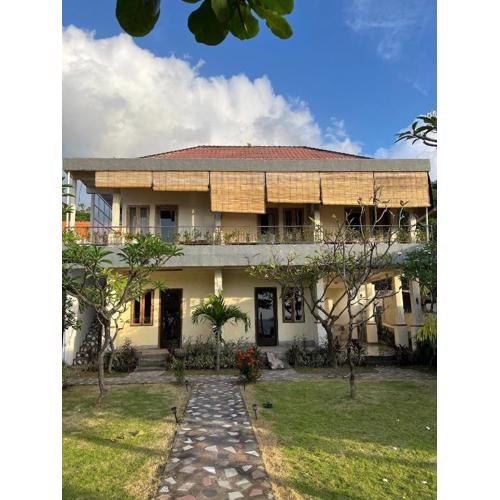 Dolot Guest House Amed Beach