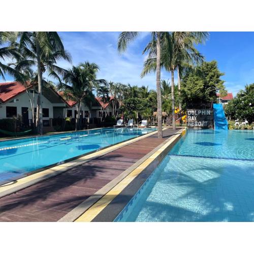 Dolphin Bay Beach Resort