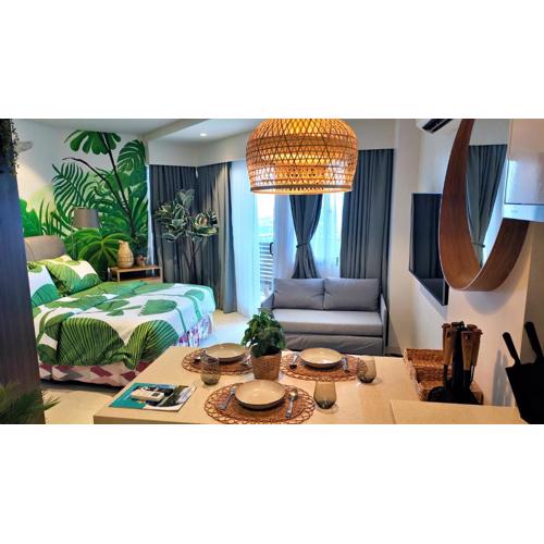 Dominiks Green Heaven Epic Ocean View Tambuli Pool