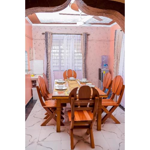 Dondoo's Paradise- Perfect Vacation Home