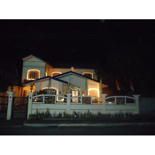 Donsol Aguluz Homestay