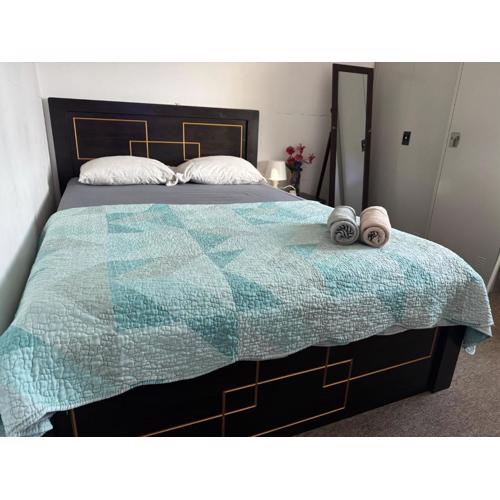 Double Room - Shared Bathroom, No Parking