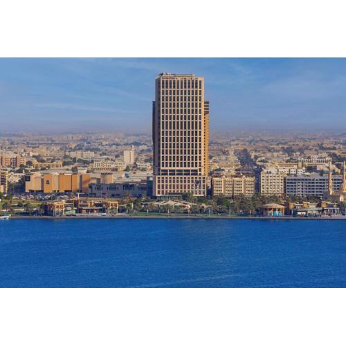 DoubleTree by Hilton Sharjah Waterfront Hotel And Residences
