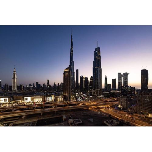 Downtown - Burj Khalifa Facing - 2 Bed Luxe Apartment