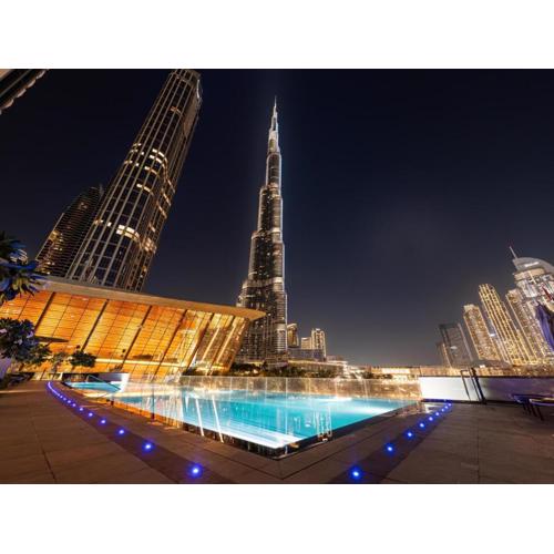 Downtown Luxury - 4 Minutes Walk to Dubai Mall & Burj Khalifa