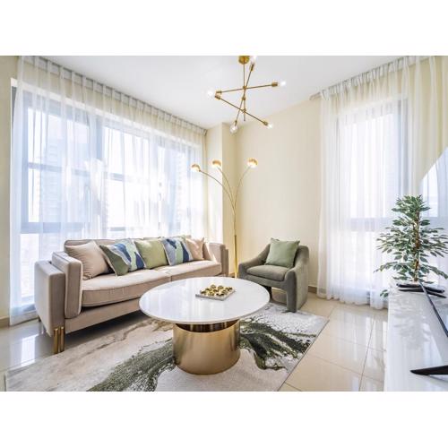 Downtown Luxury Living -1BR-Standpoint Tower A