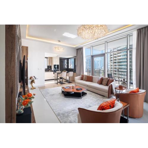 Downtown Luxury Treat - Premium Location! 2 bedroom!