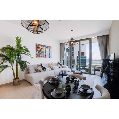 Downtown Views I 2 Bedroom Apartment with Dubai Mall Access