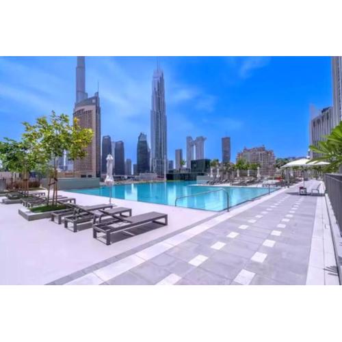 DOWNTOWN VIEWS II - VOGUE Luxurious One Bedroom Apartment located 28th Floor with Balcony, Opposite Dubai Mall Skybridge