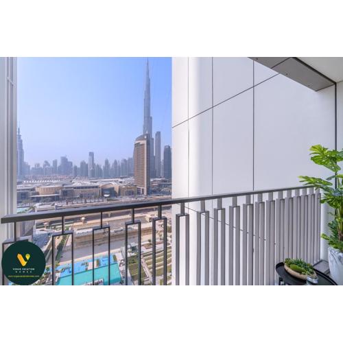 DOWNTOWN VIEWS II - VOGUE Two Bedroom Apartment with Balcony and Full Burj Khalifa View, Conveniently Located Opposite Dubai Mall Skybridge