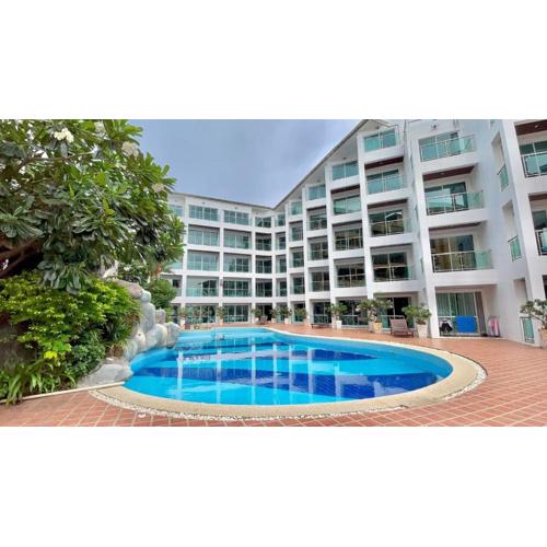 Dragon Beach Resort , Jomtien Beach Pattaya