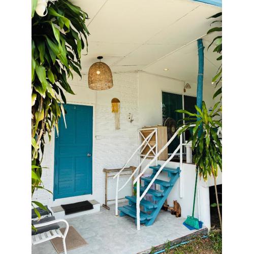 Dream Villa Beachfront Sunset