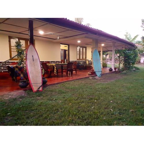 Dreams Garden Surf Lodge
