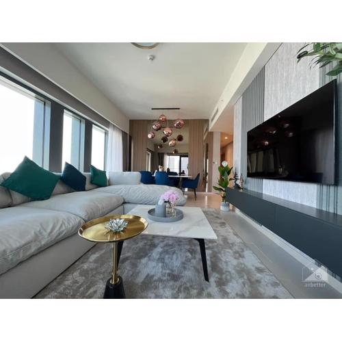 Dreamy Getaway 4B in Burj Royale Downtown