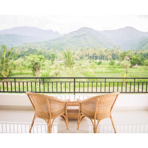 d'Sawah Amed Homestay & Warung