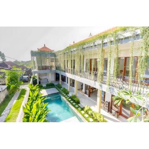 D'tegal Guest House-Tropical in Canggu