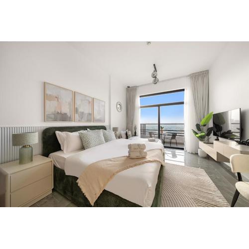 Dubai Arjan Studio - Near Miracle Garden, Hills Mall & Attractions