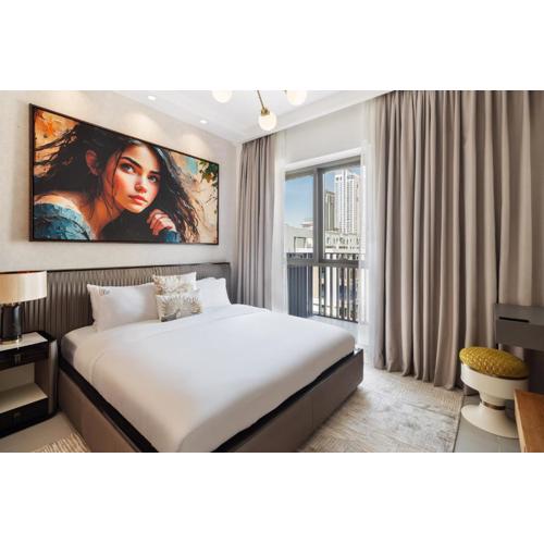 Dubai Creek Poolside view Apartment - By DuStay