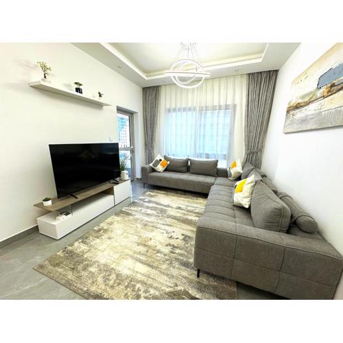 Dubai Marina - 1BHK Fancy Apartment
