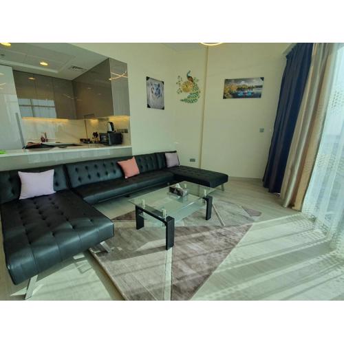 Dubai Skyline & Creek View - Homeyvillas