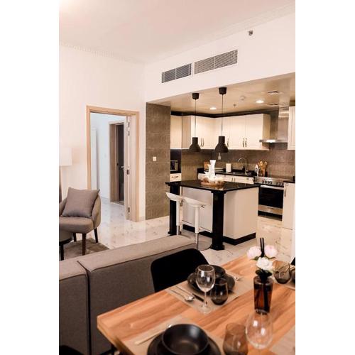 Dubaistay Luxury 2 Bedroom holiday appartment JVC KING and QUEENSIZE