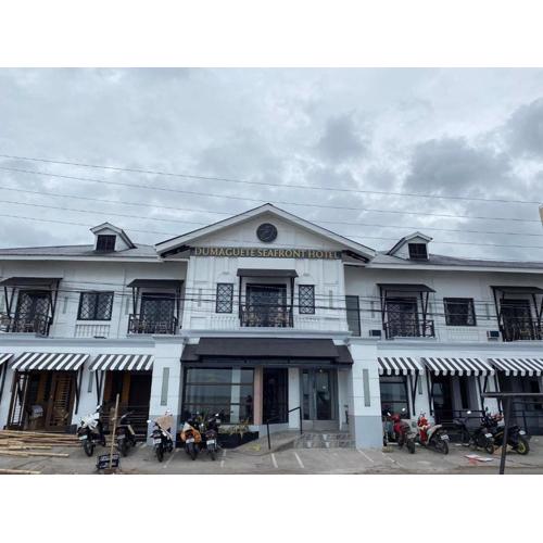 Dumaguete Seafront Hotel