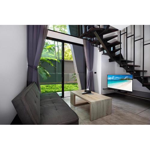 Duplex Loft in NaiHarn Residence near the Beach, UTL B119