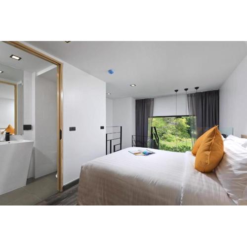 Duplex Naiharn UTL B126 - Perfect Stay near Beach