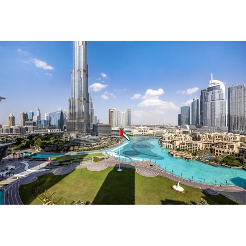 Durrani Homes - Lavish 3BR Besides Burj Khalifa and Fountain view