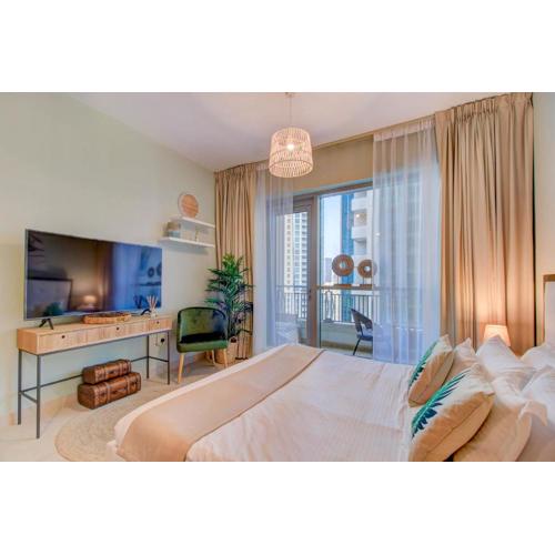 Durrani Homes - Luxurious Studio near Dubai Mall with pool view